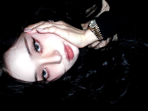 dear.zia instagram image archive image