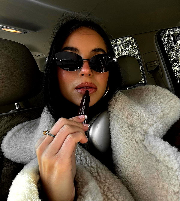 zoeliss instagram image archive image