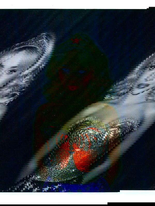 sabrinacarpenter sabrinacarpenter archive image