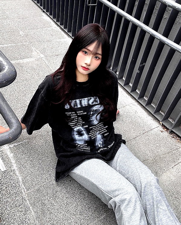 lai_931201 instagram image archive image