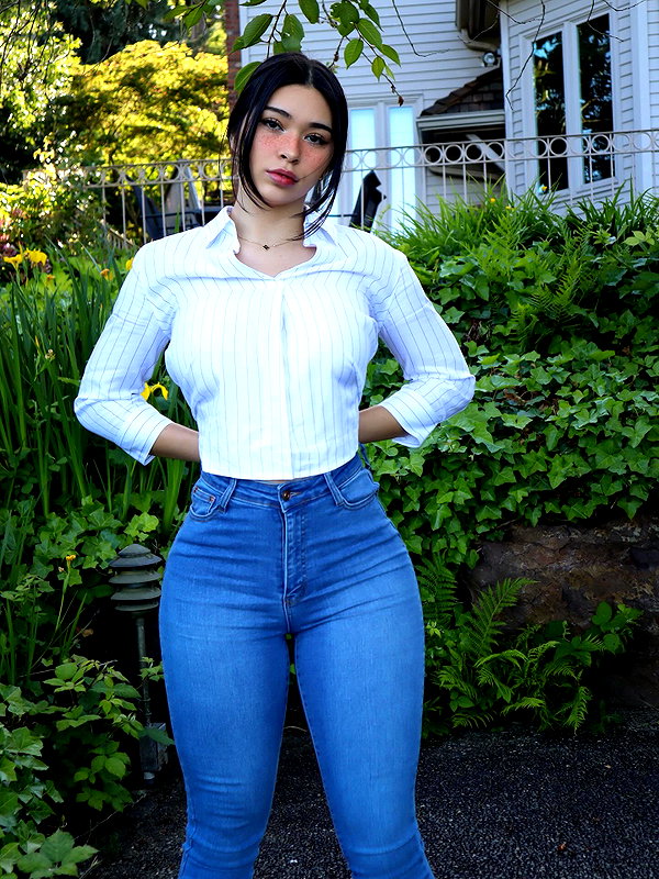 aishahsofey instagram image archive image