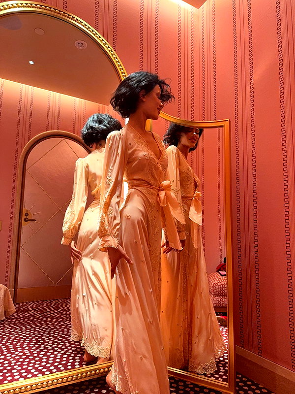 leonanaomii instagram image archive image