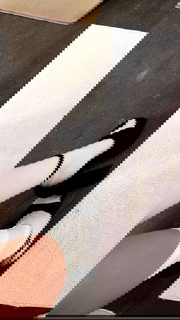 leonanaomii image ~ Altpins