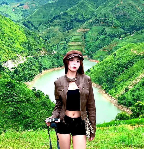 lyhythuedoxinh instagram image archive image