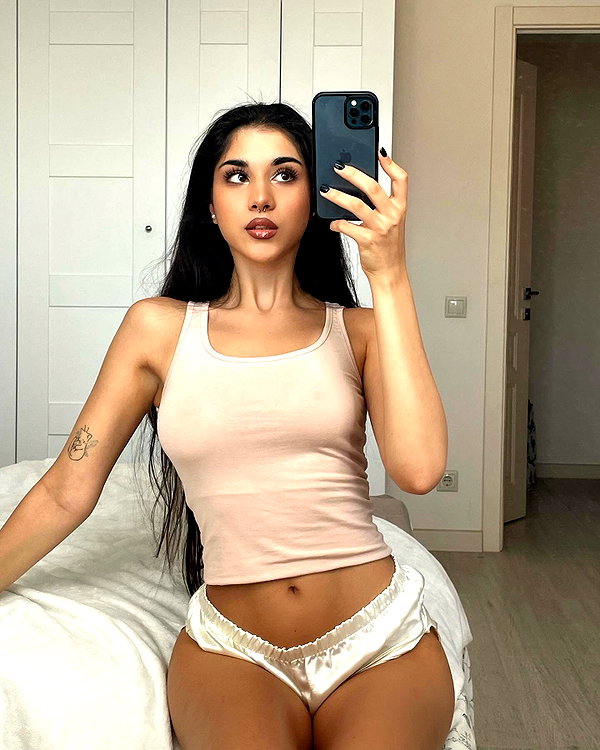 owlydiaa instagram image archive image