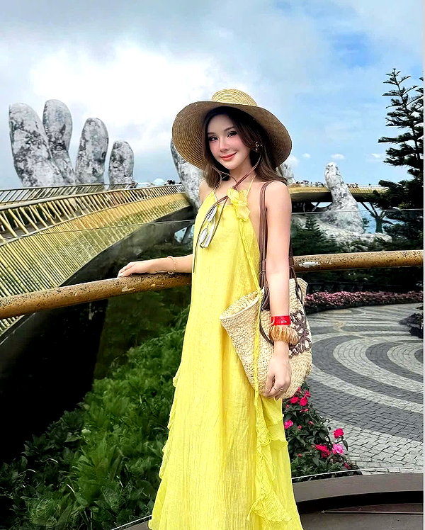 lyhythuedoxinh instagram image archive image