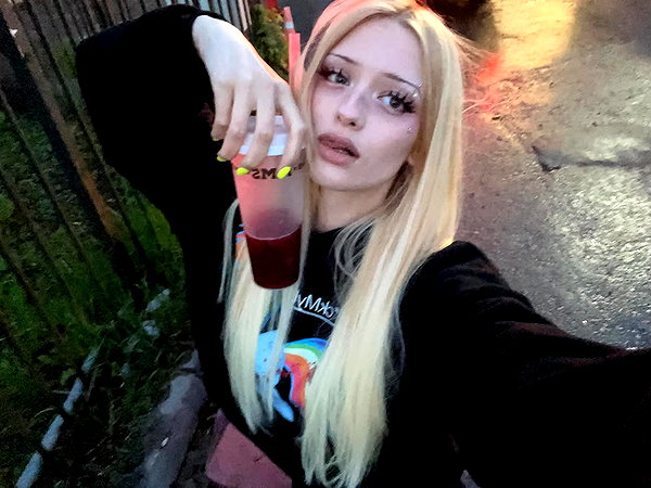 chrisstinalekss instagram image archive image
