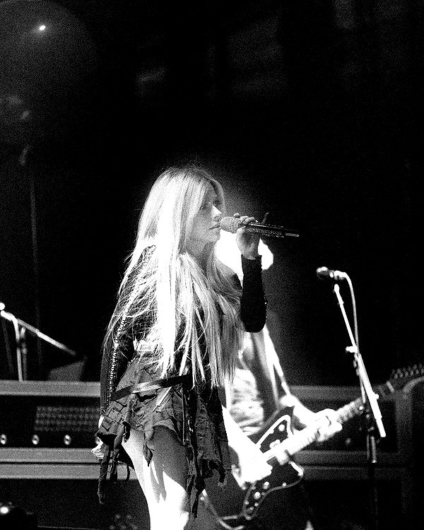 avrillavigne instagram image archive image