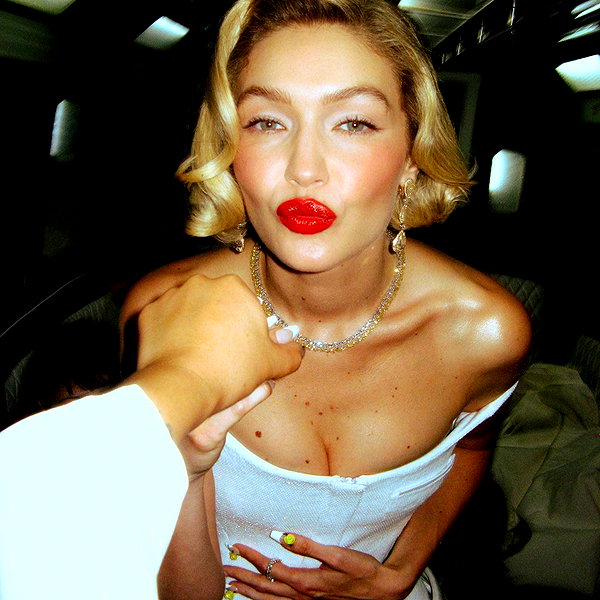 gigihadid instagram image archive image
