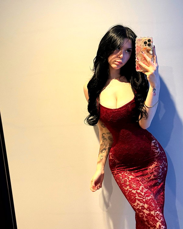 elerievans123 instagram image archive image