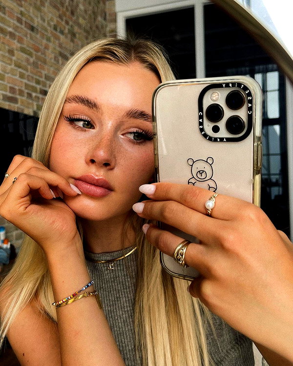 lilih instagram image archive image