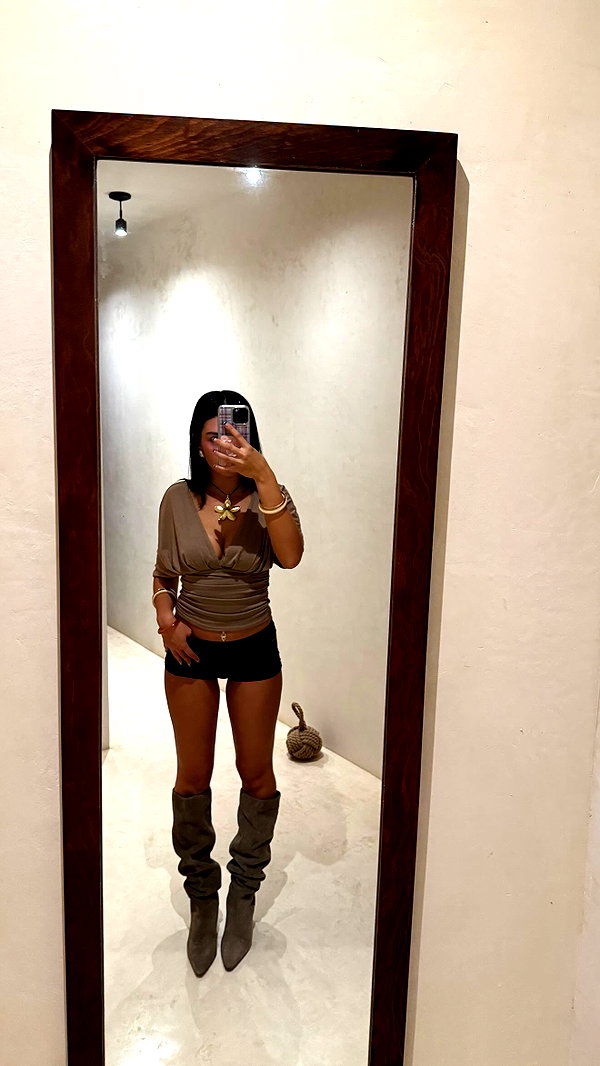 agamohanaa instagram image archive image