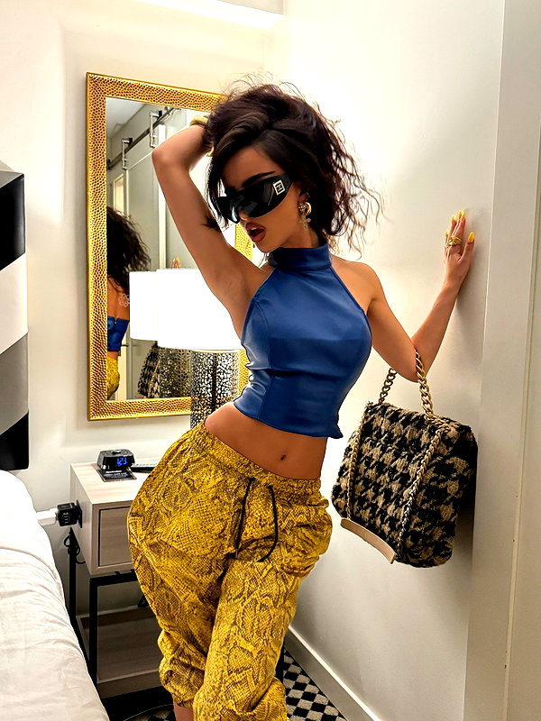 ellachristo instagram image archive image