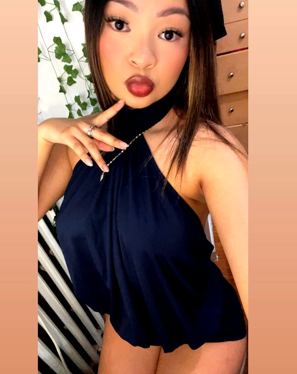 mishel_.gomez._18 instagram image archive image