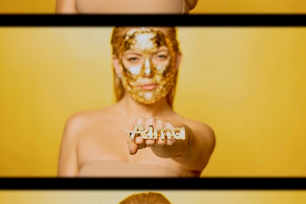katehudson instagram image archive image