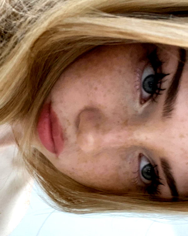 dollyemi instagram image archive image