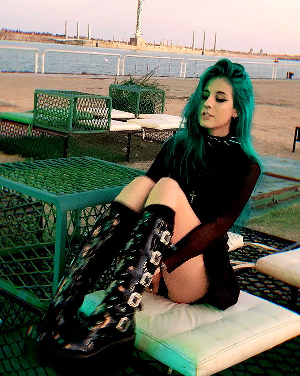 jadelaverne instagram image archive image