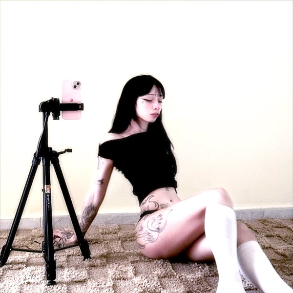 ambrzinha666 instagram image archive image