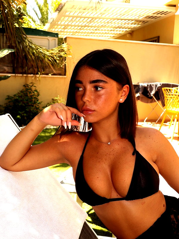 lian_sabag8 instagram image archive image