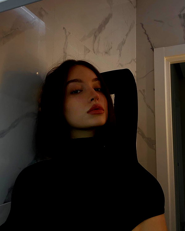 veroni22ka instagram image archive image