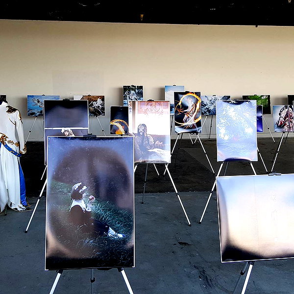 muze instagram image archive image