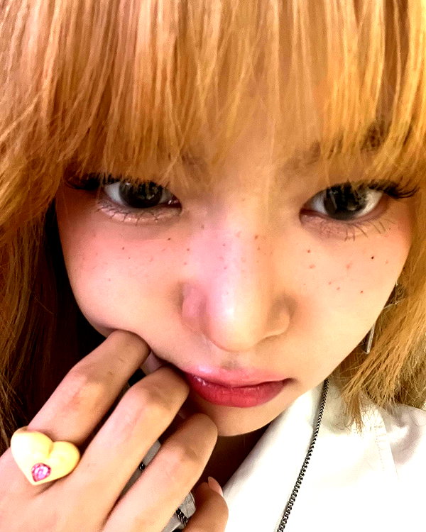 hhh.e_c.v instagram image archive image