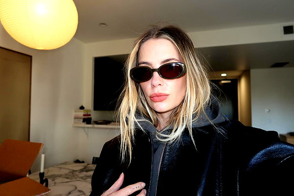 ashleybenson instagram image archive image
