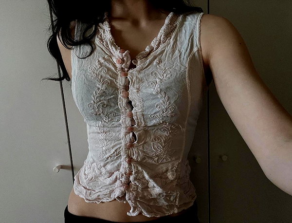 kk.vintagee instagram image archive image