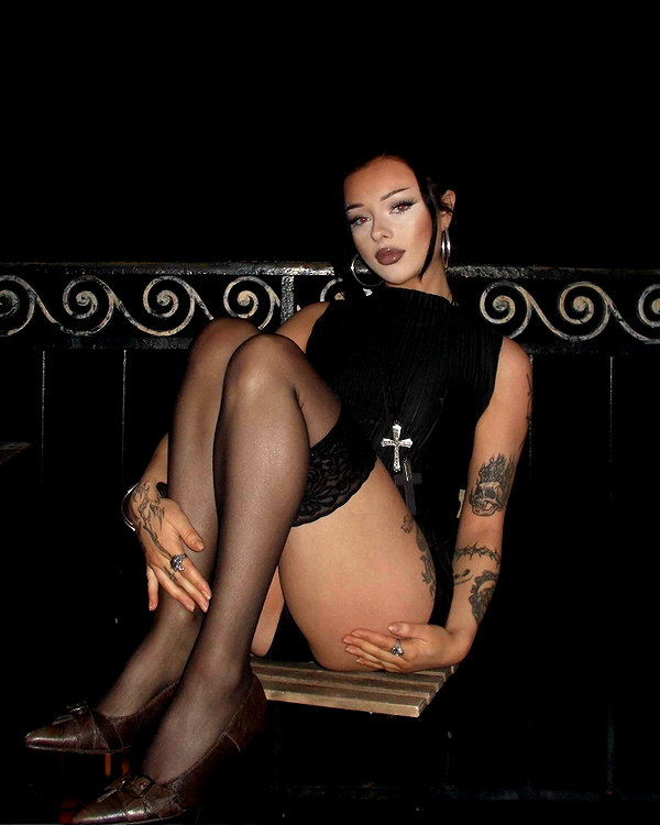 amberxswain instagram image archive image