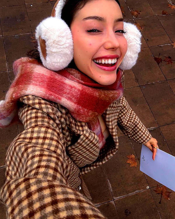 ruth_chavarri instagram image archive image
