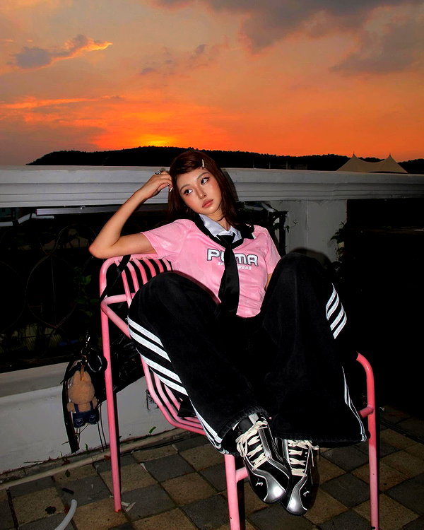 ll.lu1s instagram image archive image