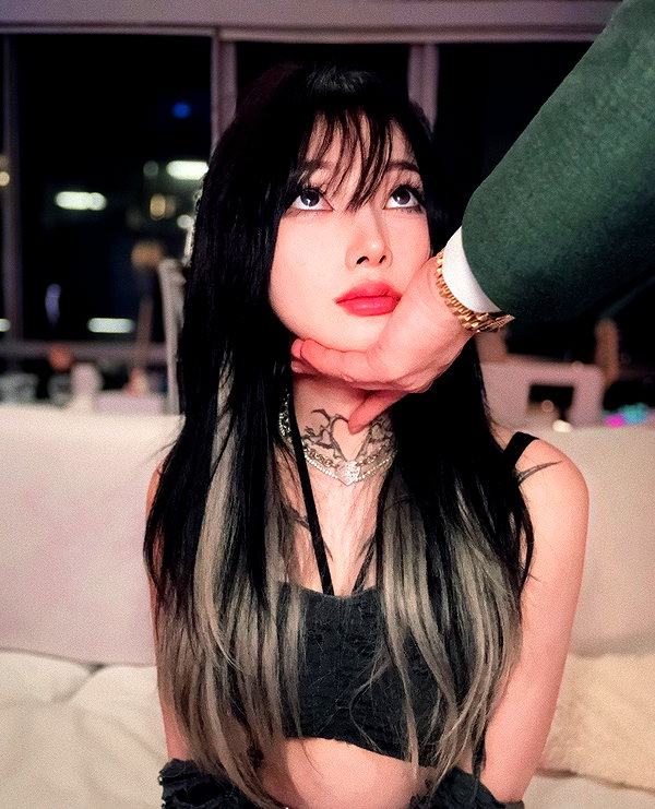 atlaseuu instagram image archive image
