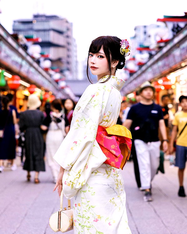 erokochiba instagram image archive image