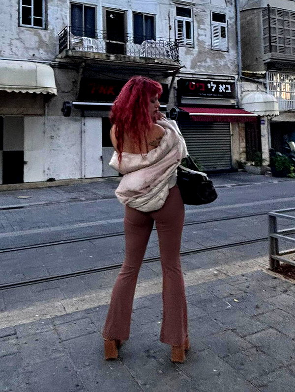 naamasini instagram image archive image