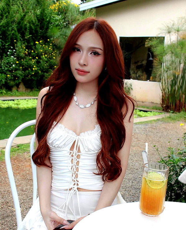 lyhythuedoxinh instagram image archive image