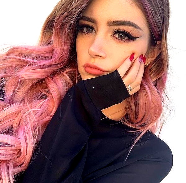 baddiesessence instagram image archive image