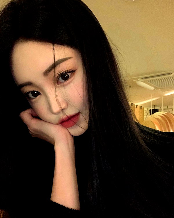daxbin instagram image archive image