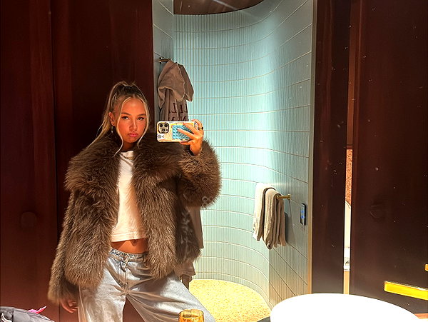 0emmamac instagram image archive image