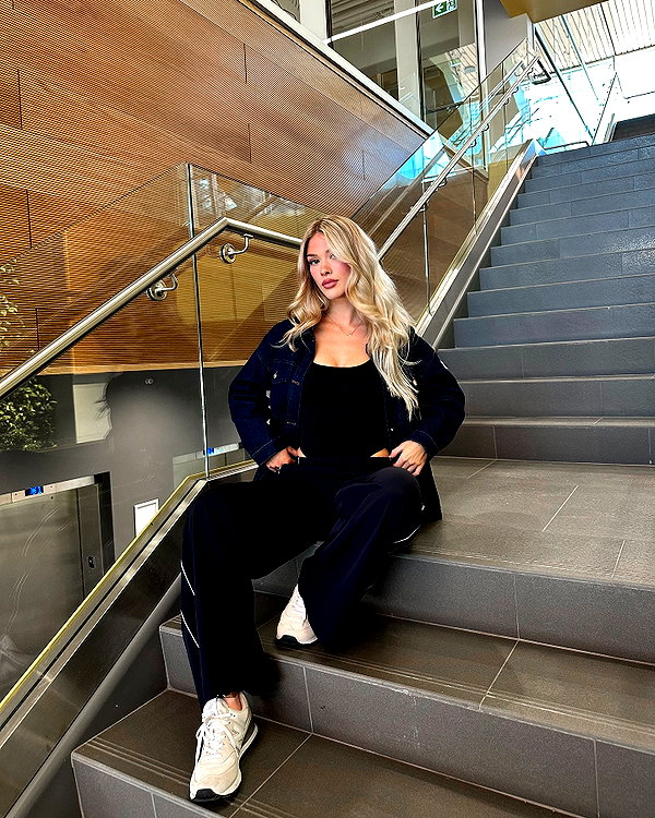 kimberlyy.lynnn instagram image archive image
