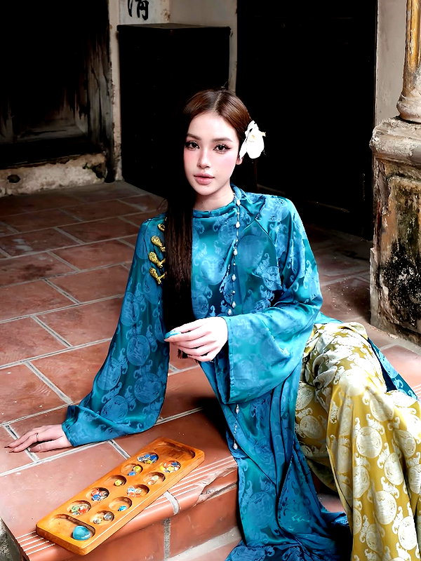 lyhythuedoxinh instagram image archive image