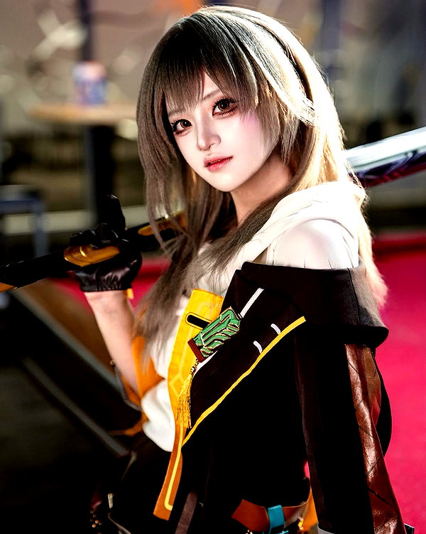 miee_cos instagram image archive image