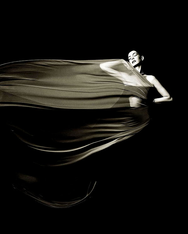 annehathaway instagram image archive image