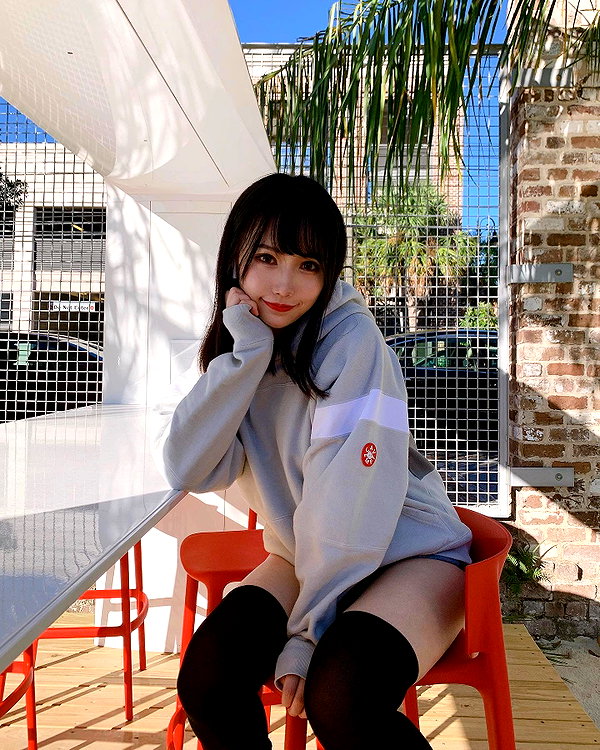 rakukoo instagram image archive image