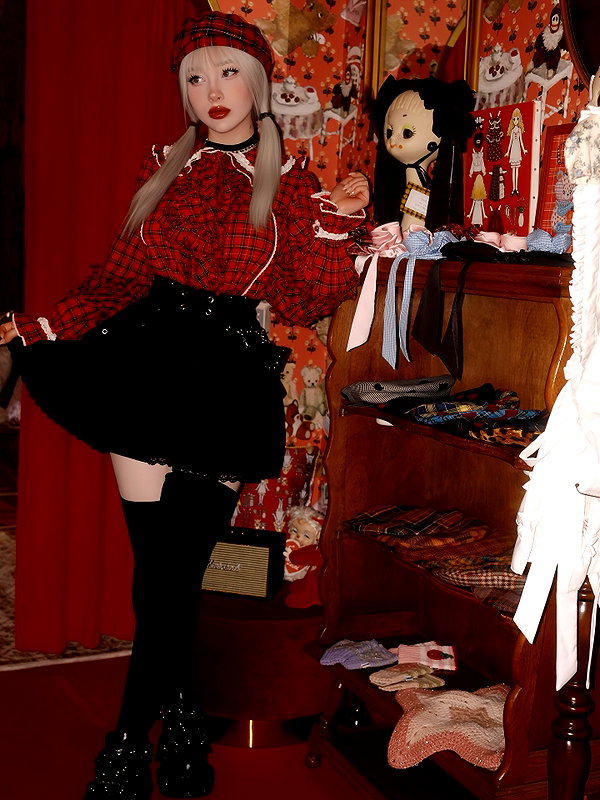 alina_thedoll instagram image archive image