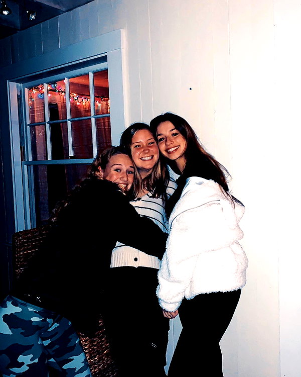 sadieemckennaa instagram image archive image