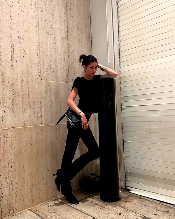 reneeebeller instagram image archive image