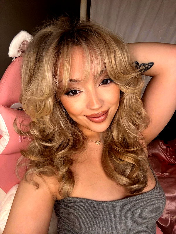v.qx instagram image archive image