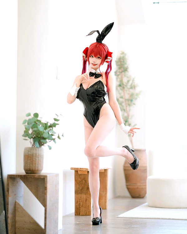 xier_cos instagram image archive image