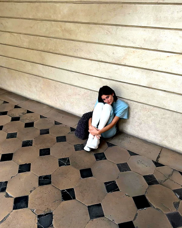 reneeebeller instagram image archive image