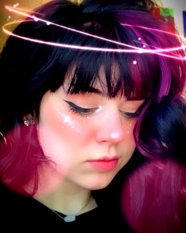 yeahimcaroline instagram image archive image